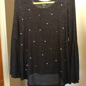 Simply Vera size M. 77% rayon 18% polyester